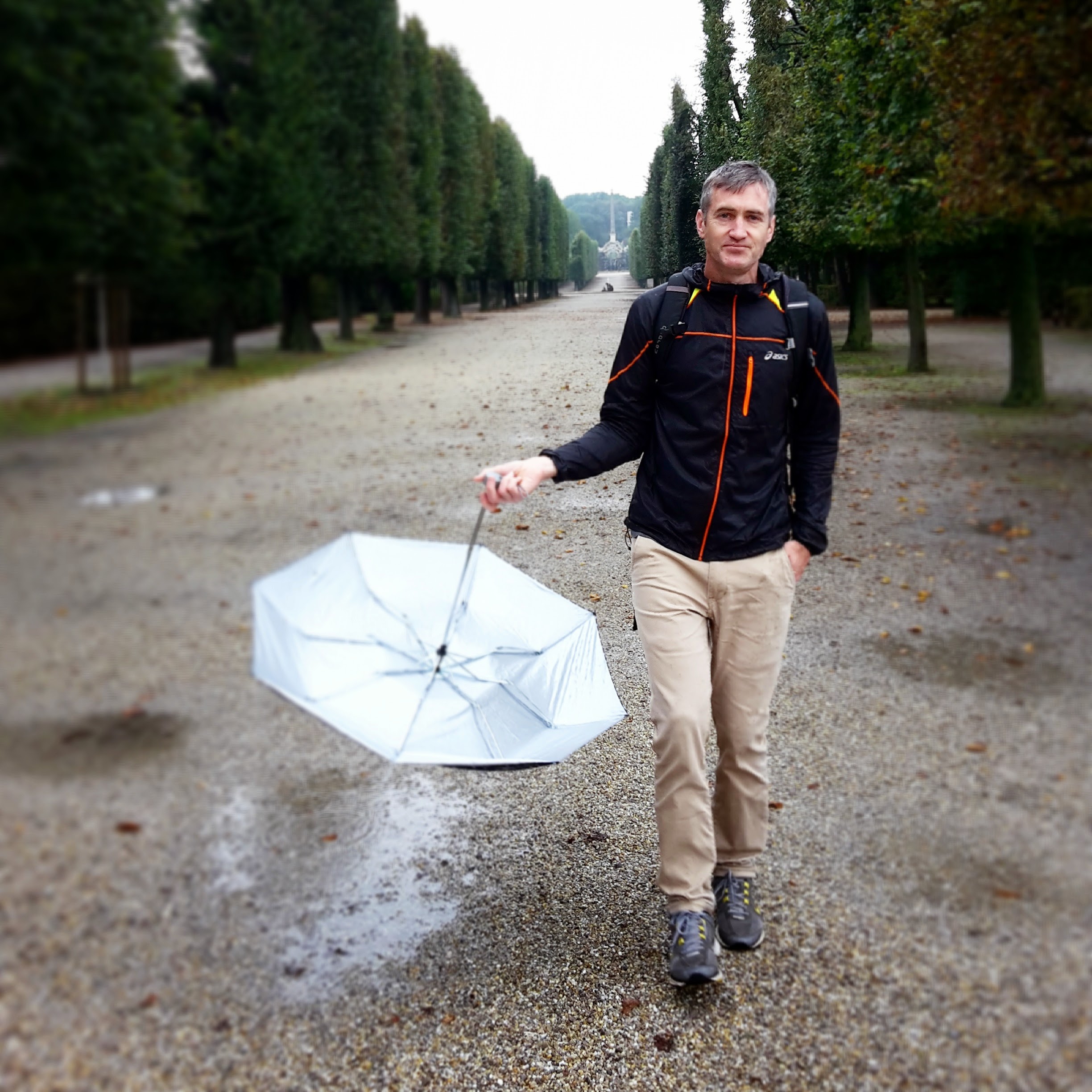 steve_umbrella
